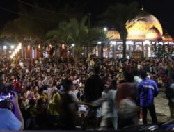 Nonton Bareng Layar Tancap Digital di Alun-Alun Merdeka Taman Kurma Diadakan Pemkot Lubuklinggau