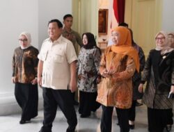 Khofifah Sowan Ke Presiden Prabowo Untuk Menghadiri Kongres XVIII Muslimat NU