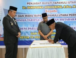 Serah Terima Jabatan Pj. Bupati Tapanuli Utara Kepada Bupati Dan Wakil Bupati Tapanuli Utara Periode 2025-2030