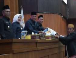 Paripurna DPRD Setujui APBD Perubahan 2025 Musi Rawas