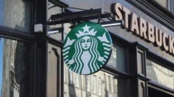 Starbucks Pecat 900 Karyawan & Tutup 400 Gerai, Apa yang Terjadi?