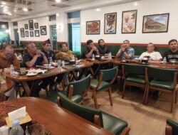 Kopi Tarik Di Antara Perdebatam Dan Harapan Ekonomi Pancasila