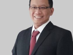 Menutup Jurang Kesenjangan Upah 