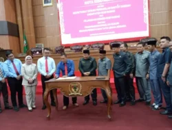 Penandatanganan MoU DPRD dan Kejaksaan Mura Dalam Penanganan Hukum Bidang Perdata