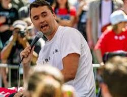 Penembakan Charlie Kirk: Motif Masih Gelap, Publik Diminta Bantu FBI”