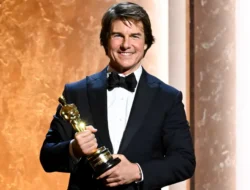 Pidato Tom Cruise Bikin Haru, Oscar Pertama Akhirnya Datang Setelah 40 Tahun Menunggu