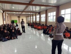 Polres Sumenep Hadir Sebagai Tauladan Pelajar Di Kegiatan Police Goes to School,