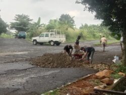 Pengaspalan Jalan Desa Tangkil Dukung Ekonomi Lokal – BRI BO Cibinong