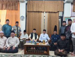 Fauzi Bowo Hadiri Tradisi Lebaran Antar Kampung di Duri Kosambi, Cengkareng