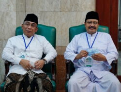 Perang Dingin! Ketum dan Sekjen PBNU Tak Saling Sapa di Podium