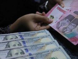 Rupiah Mendekati Rp18.000, Ekonomi Rakyat Bakal Tertekan?