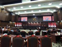 Syarat Pendidikan Gibran Digugat ke MK, KPU-Bawaslu Beri Jawaban